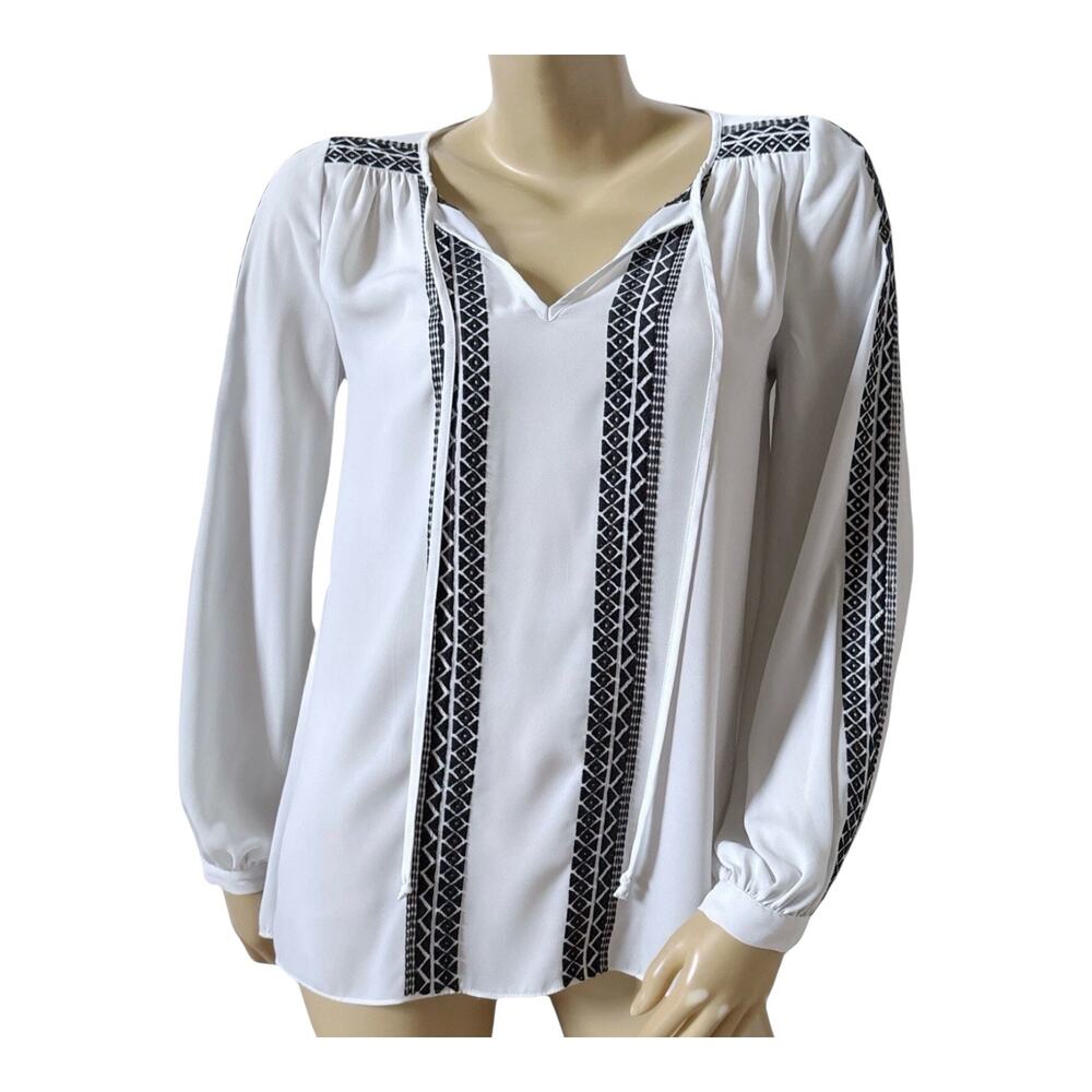 White House Black Market WHBM Blouse Womens 0 Embroidered Boho Split Neck Flowy